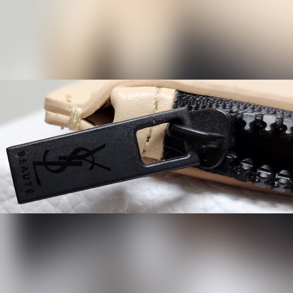 YSL BEAUTE Pouch/Clutch NWOT - Picture 7 of 7